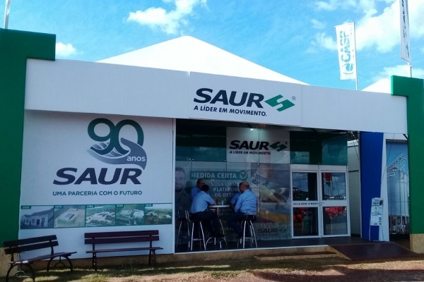 saur-agrishow-2017DDDAF7FB-023F-DD94-BF9E-A9573809D197.jpeg